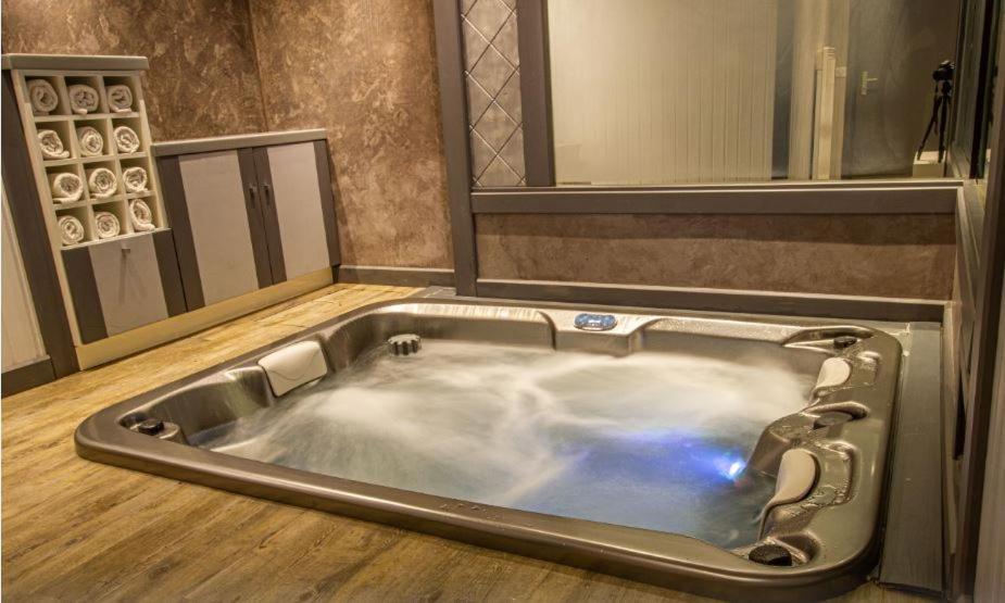 Hotel Ancolie - Champagny En Vanoise La Plagne Zewnętrze zdjęcie